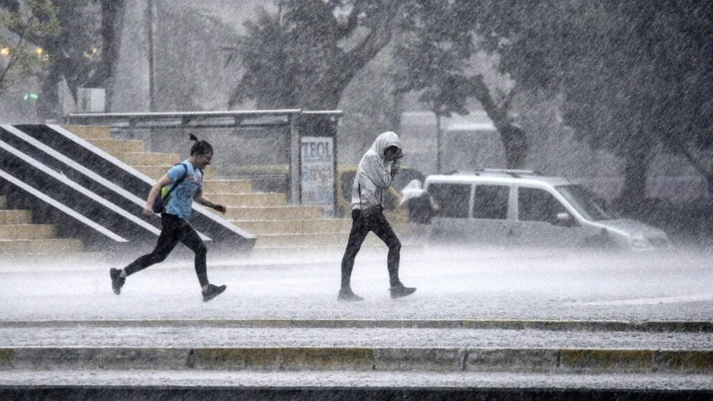Meteoroloji’den İstanbul için kuvvetli sağanak uyarısı