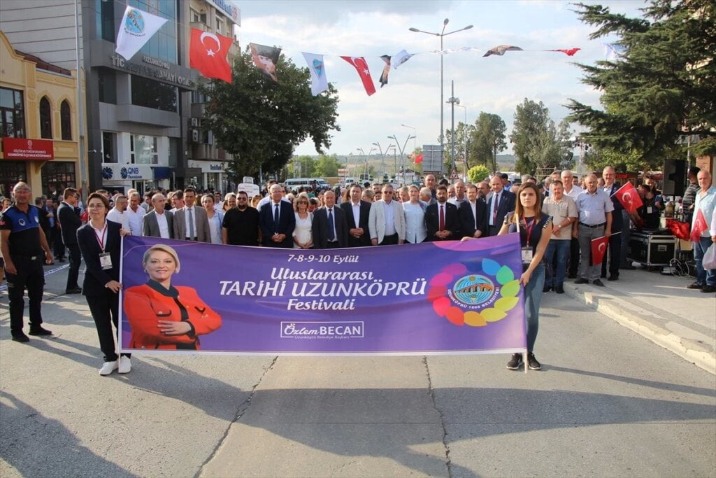 Uluslararası Tarihi Uzunköprü Festivali Başladı
