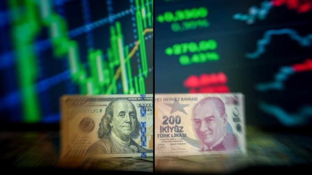 Dolar/TL’de yeni zirve