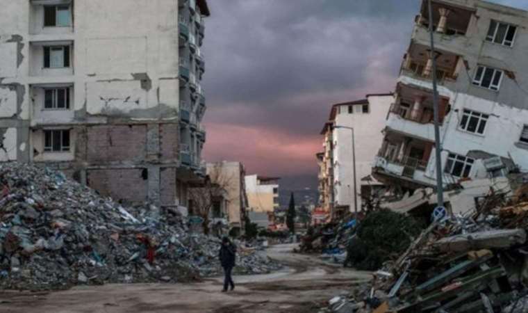 Japon deprem uzmanından korkutan açıklama: ‘Marmara’yı çok kötü bir deprem bekliyor’