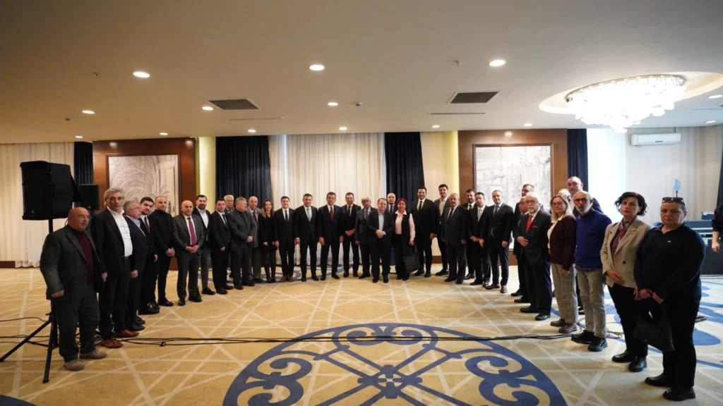 Balcıoğlu, stratejik toplantıda Genel Merkez yöneticileri ile bir araya geldi.