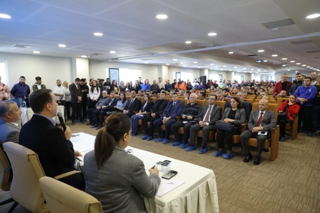 Volkan Yılmaz belediye çalışanlarının zam oranını açıkladı.