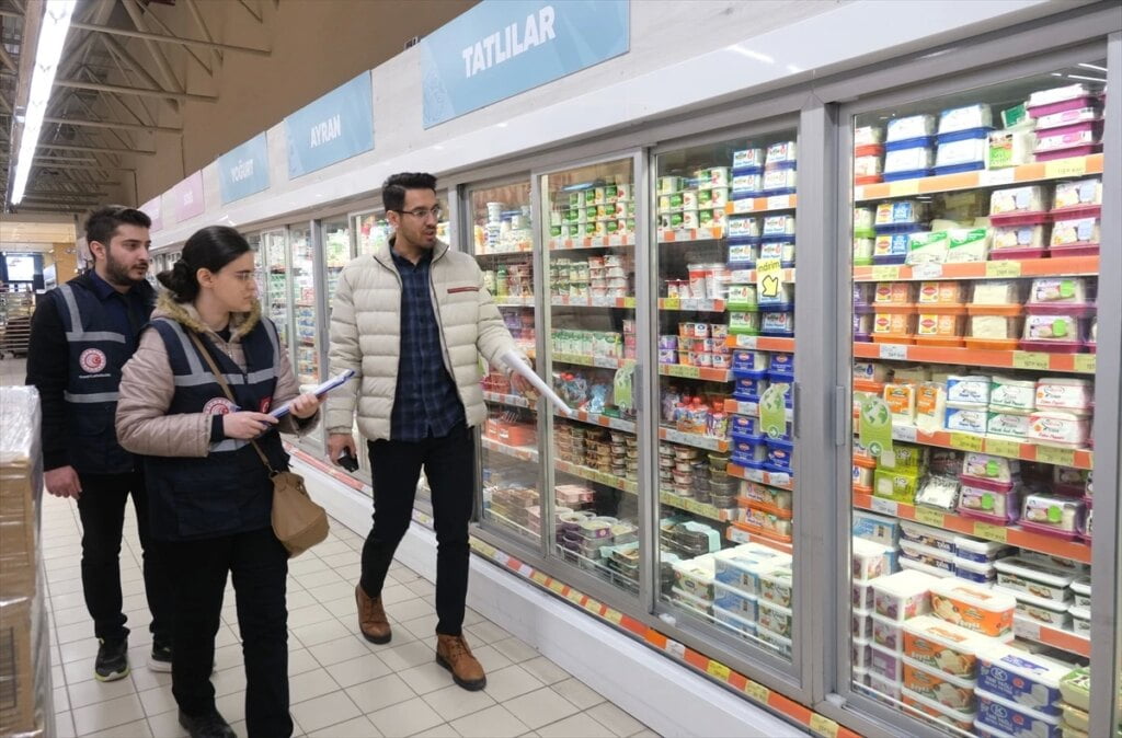 Ramazan Ayı Öncesi Zincir Marketlerde Denetim Gerçekleştirildi