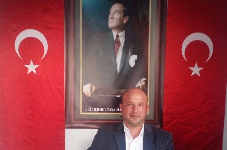 Serhat Ateş Muhtarlar Derneği başkanlığına seçildi.