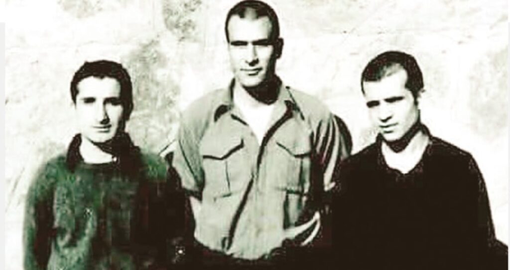 3 fidan anılıyor