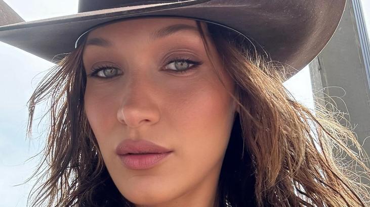 Bella Hadid Cannes’a gitti! Transparan tarzı ağızları açık bıraktı