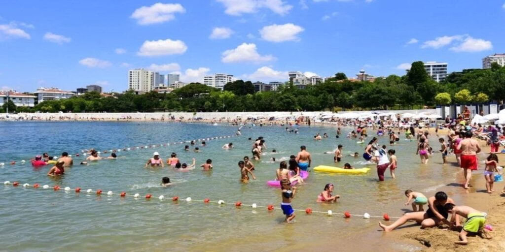 İstanbul’da Deniz Keyfinin Fiyatı Belli Oldu! En Uygun Ücretli Plaj Hangisi