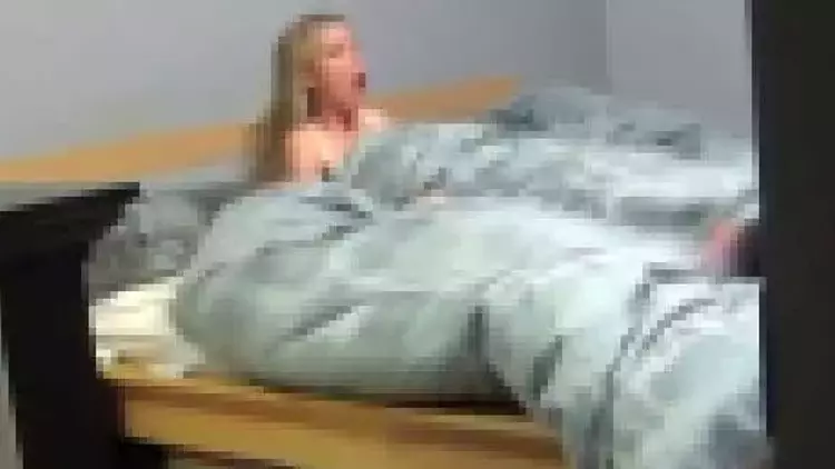 Kırklareli’nde evinde yasak aşk kaçamağı yapan kadın, eve erken gelen kocasına yakalandı!