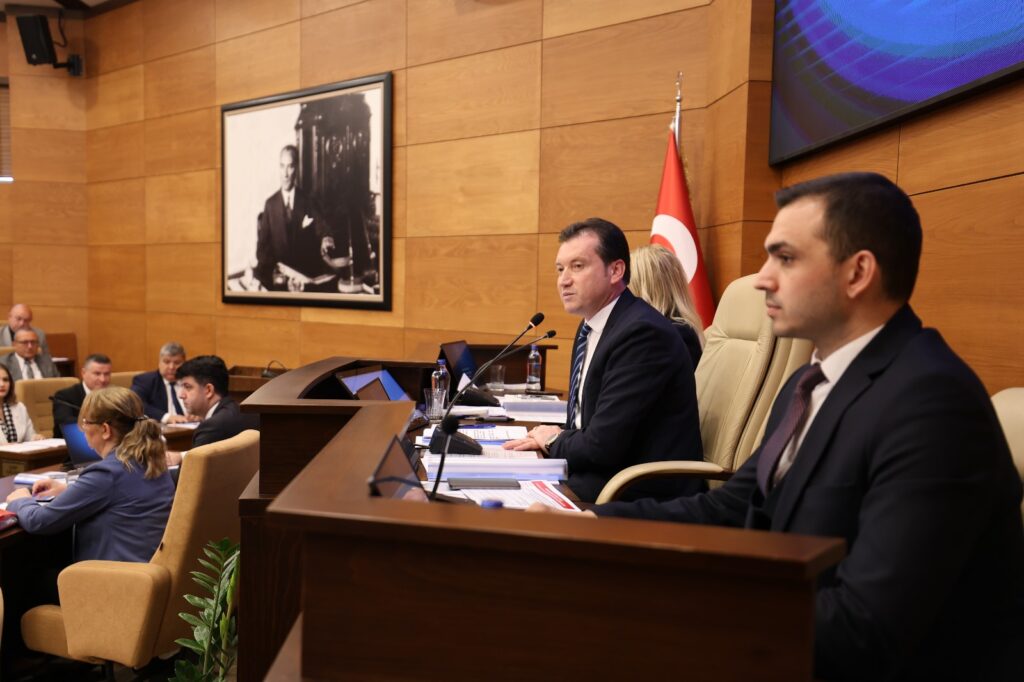 Balcıoğlu:”Bir kez daha hatırlatıyorum toplam borç yükümüz 1.503.295.262,94 TL’dir.”