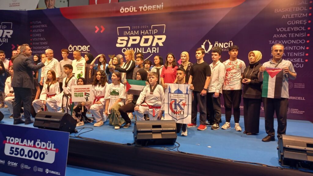 Silivri Taekwondo Kulübü sporcuları başarıya doymuyor.