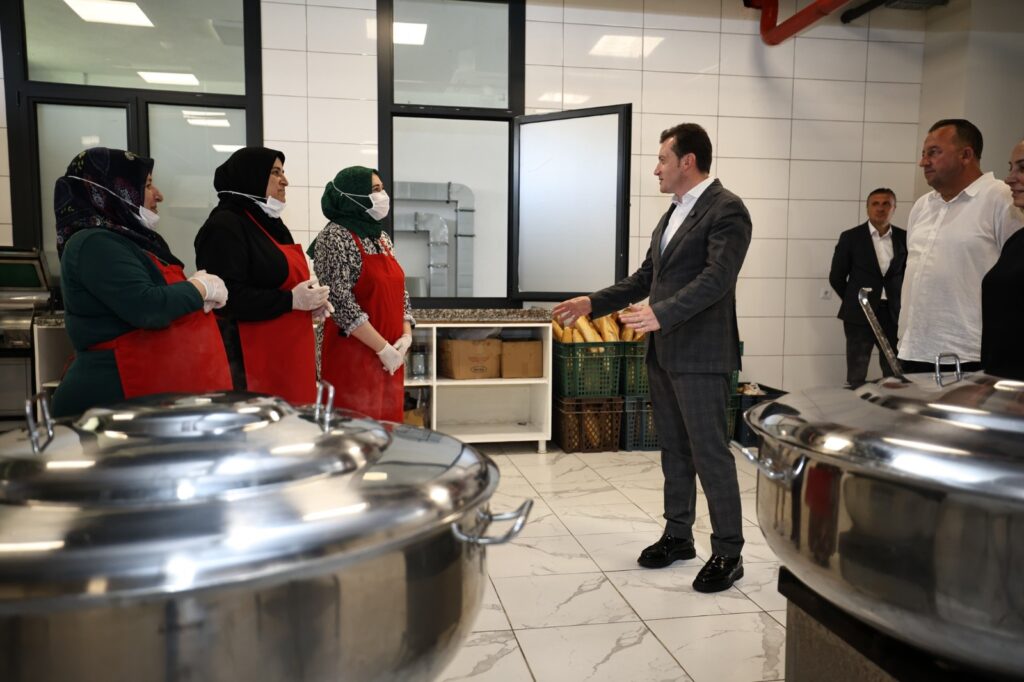 Balcıoğlu Eryap Aşevi’ni Ziyaret Etti