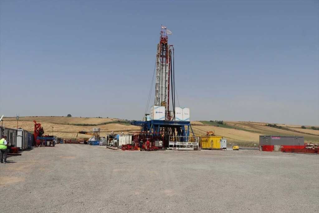 Trakya Havzası Doğalgaz Şirketi, Silivri ve Tekirdağ’da yeni kuyulardan doğal gaz çıkarmaya başladı