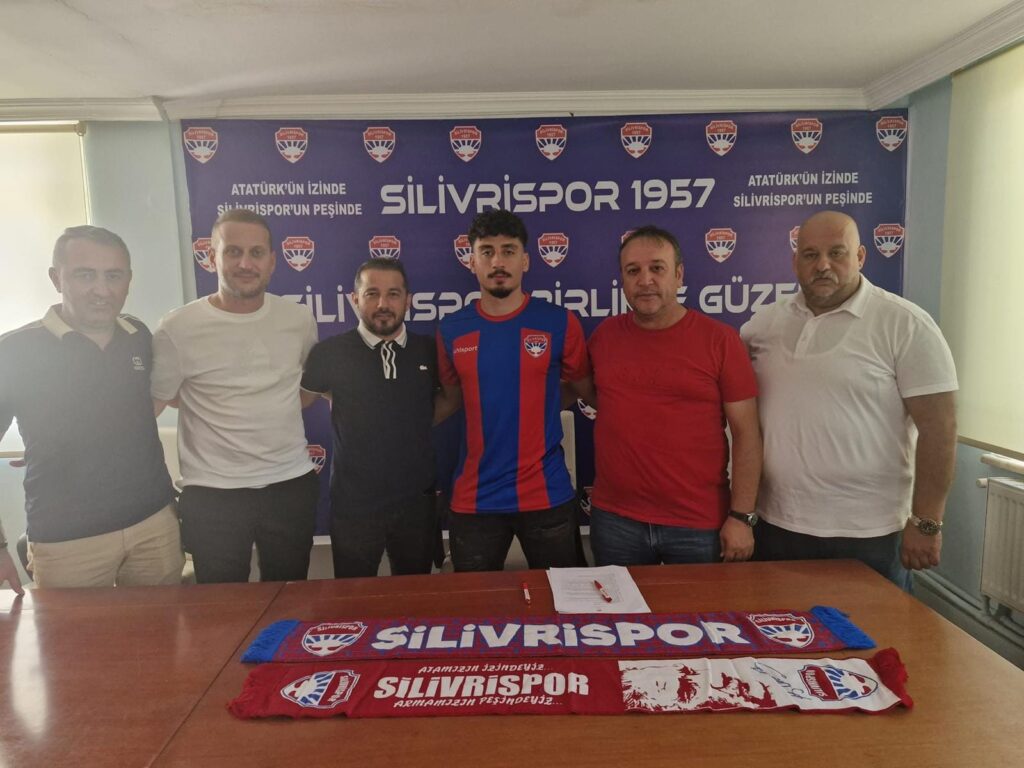 Silivrispor, Batuhan Kurt İle Anlaştı.