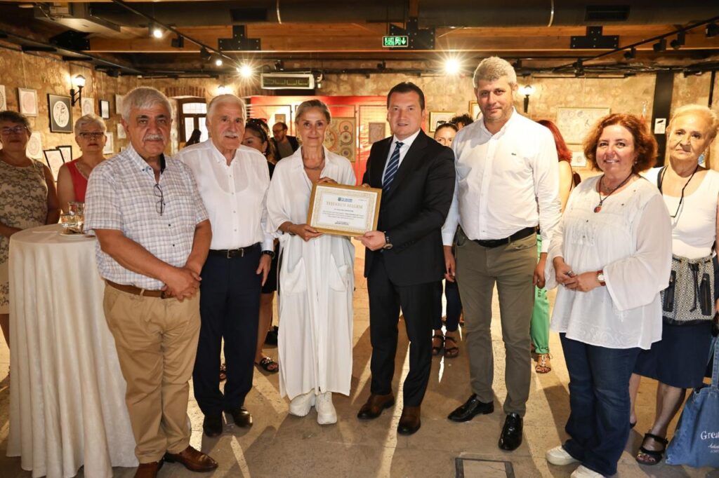 Sonay Kars Aslantürk’ün “Sonay Sübliminal Art Sergisi” Açıldı