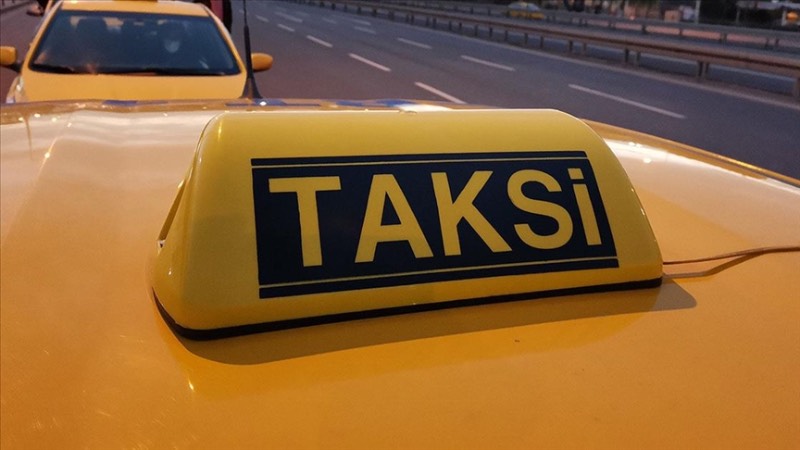 Taksi ücretlerine 1 ayda ikinci zam!