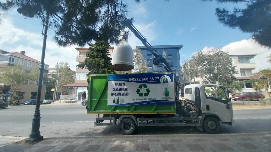 Silivri Belediyesi çevre dostu geri dönüşüm sistemi oluşturuyor.
