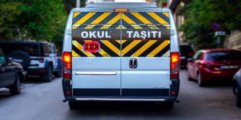 Özel okulların servislerine akıl almaz zam!