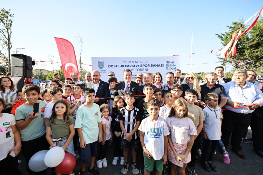 Dostluk Parkı ve Spor Sahası Hizmete Açıldı
