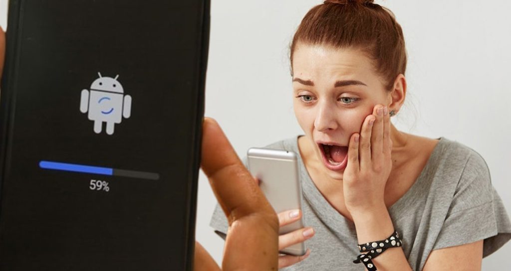 Yurt dışından getirilen telefonlara büyük zam geliyor