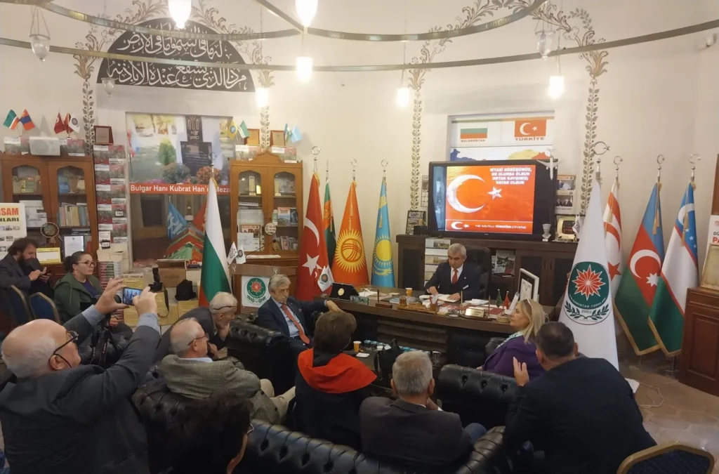 BULTURK Bulgaristan 27 Ekim seçimlerini boykot karar aldı.