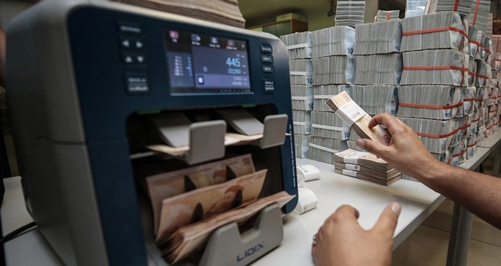 Emekli promosyonlarına Ekim ayarı! Bankalar arasında yarış kızıştı