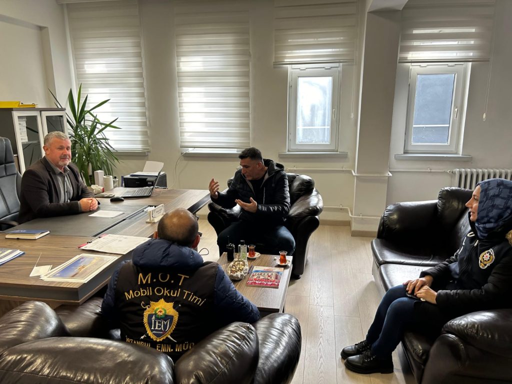 Silivri Emniyeti’nden Öğretmenlere ziyaret