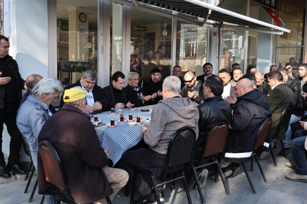 Balcıoğlu Amcası Sezai Balcıoğlu’nun Cenazesine Katıldı