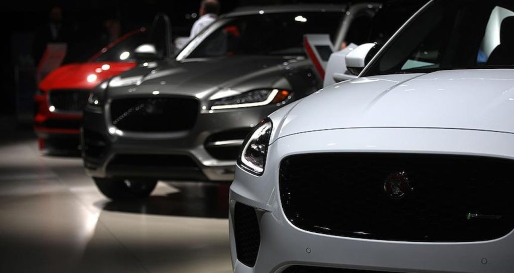 Türkiye’de lüks markaların ucuz otomobilleri sıralandı: İşte listenin başındaki isim