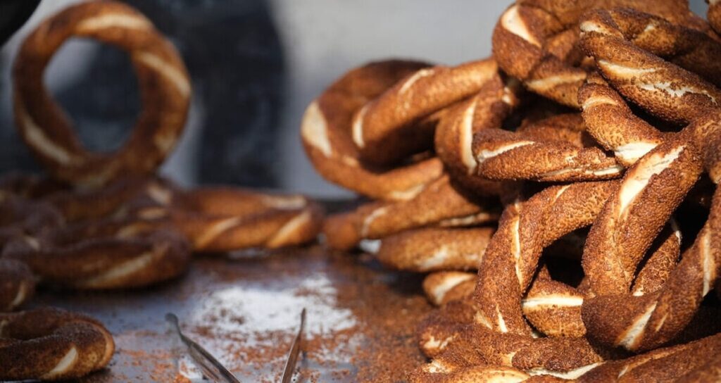 20 liradan simit satan işletmelere yasal işlem başlatıldı