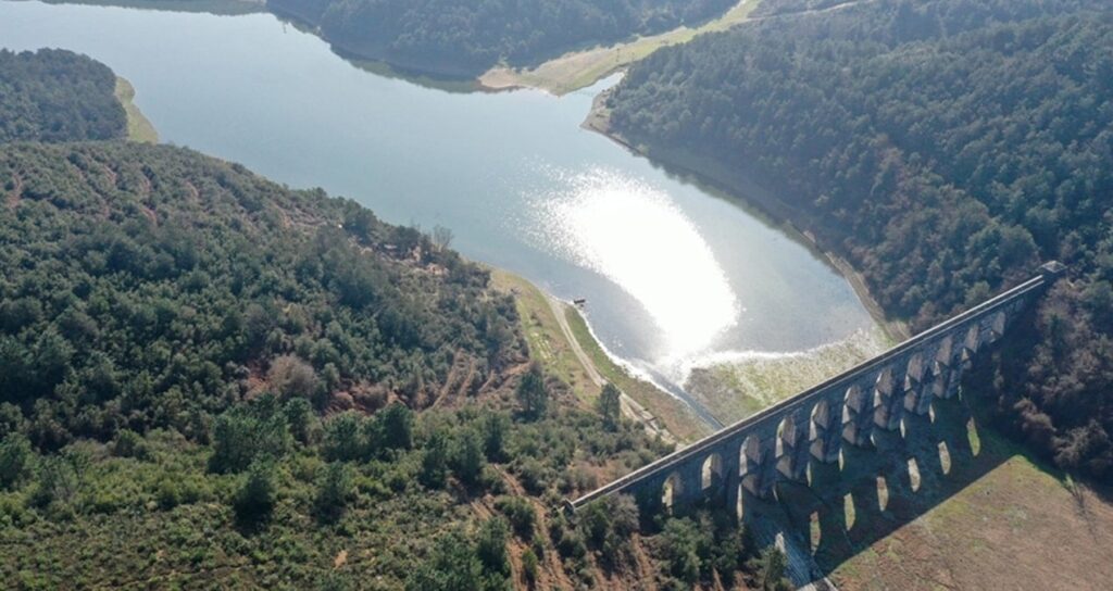 İstanbul’a kar yağdı, barajlardaki doluluk oranı arttı