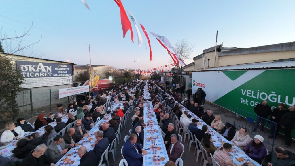 Sanayi Esnafına İftar yemeği