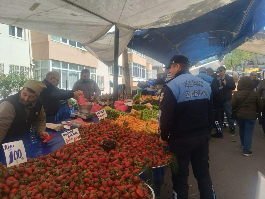 Zabıta’dan Semt Pazarı Denetimi