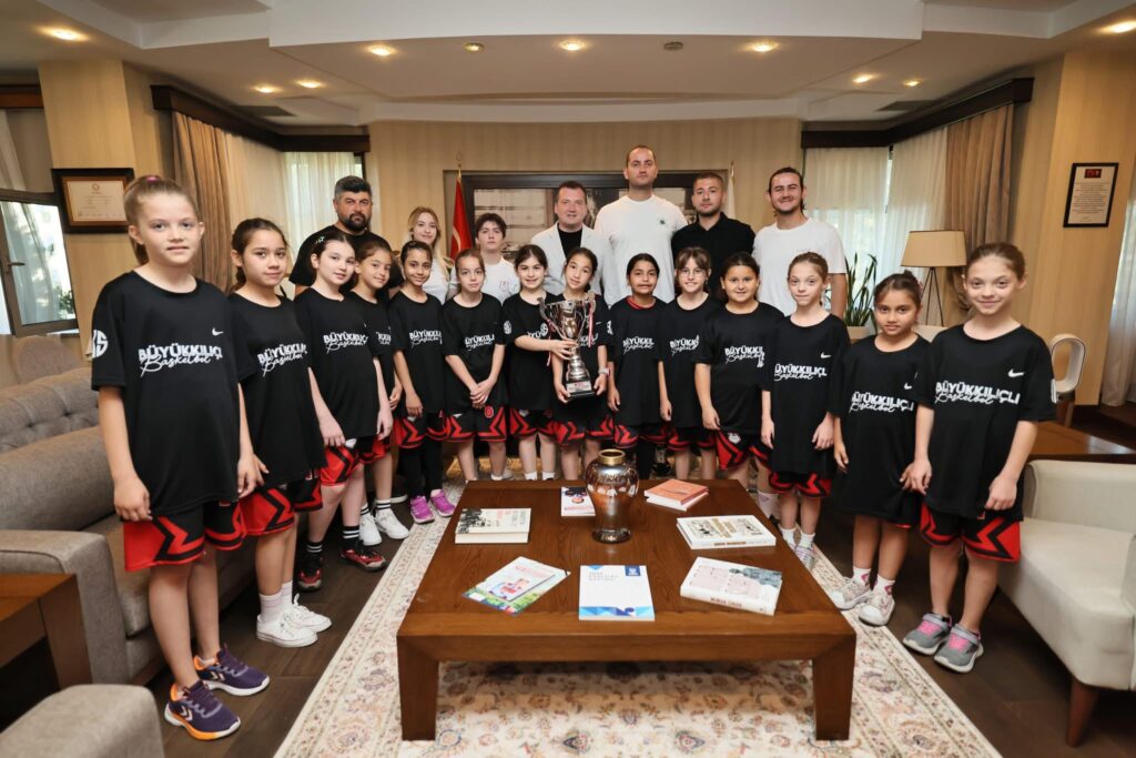 Balcıoğlu: “Silivri’yi sporun ve sporcunun kenti yapma yolundayız”