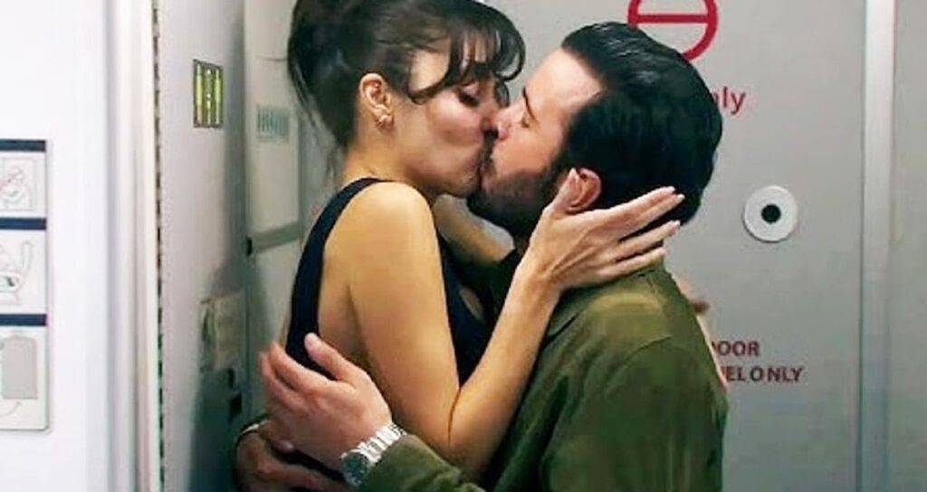 Hande Erçel ve Barış Arduç’un cesur sahneleri gündem oldu