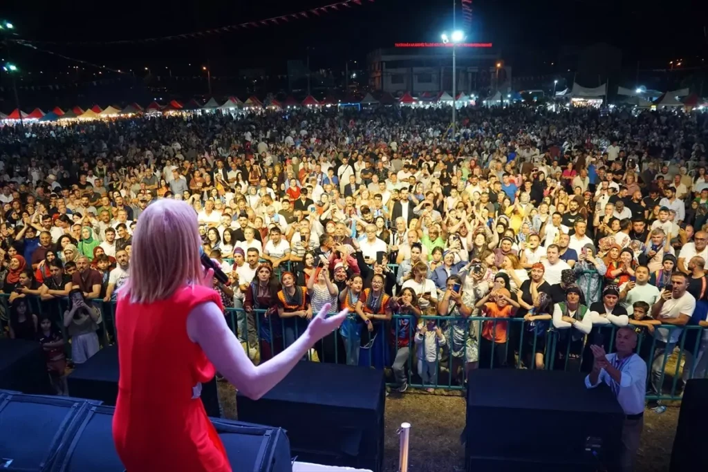 21’inci Geleneksel Yayla Şenlikleri Zeynep Başkan Konseriyle Sona Erdi