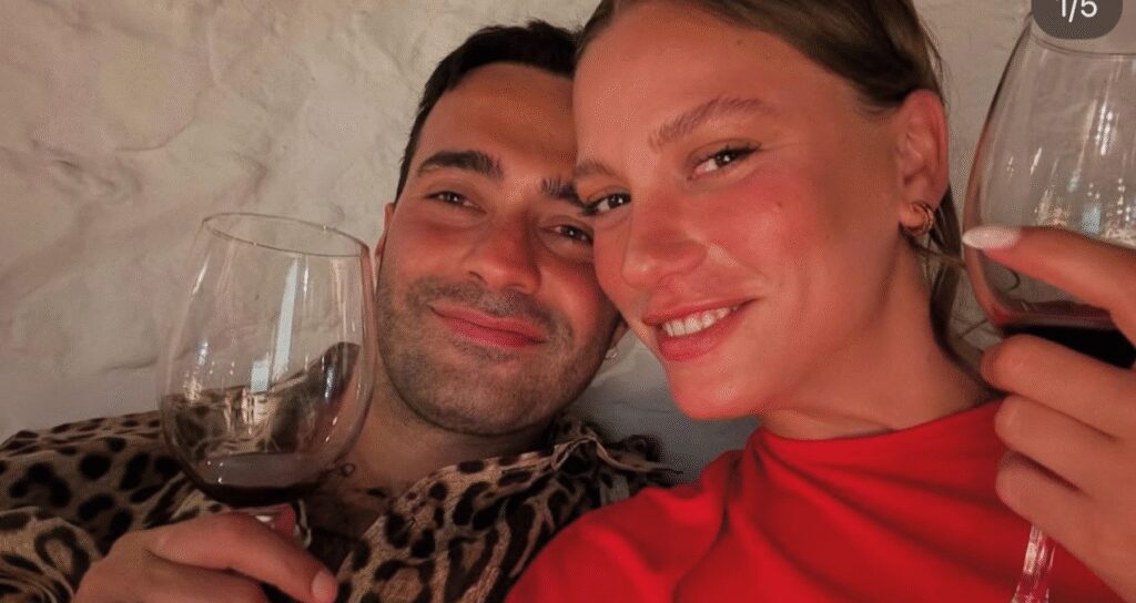 Serenay Sarıkaya 33 yaşına sevgilisi Mert Demir’le girdi: Fıstığım