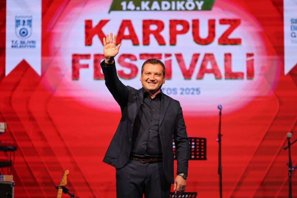 Kadıköy Karpuz Festivali Irmak Arıcı Konseriyle Sona Erdi