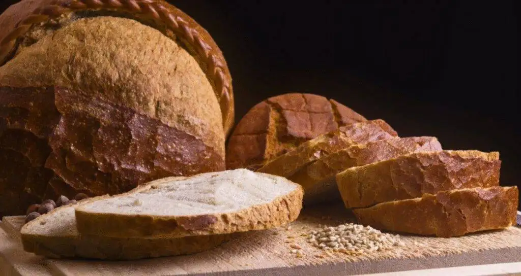 Beyaz ekmekten bile daha tehlikeli: Bu 3 gıda sizi sağlığınızdan edebilir