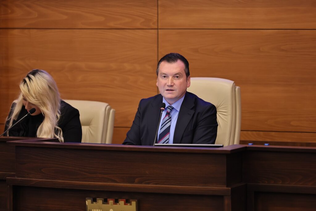 Balcıoğlu, Ekim ayı meclisinde hayata geçirilen projeleri anlattı