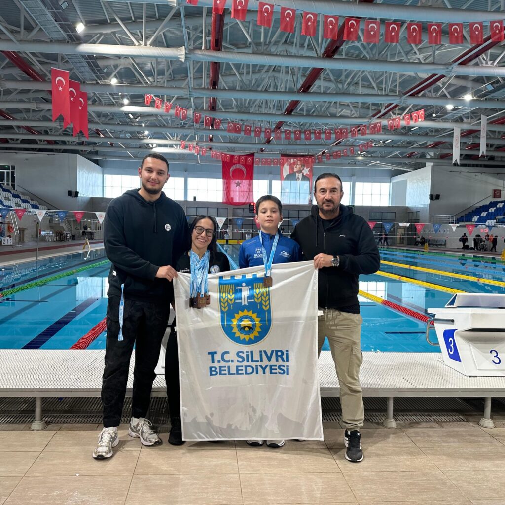 Silivrili Yüzücüler Milli Takım Seçmelerinde Madalyaları Topladı