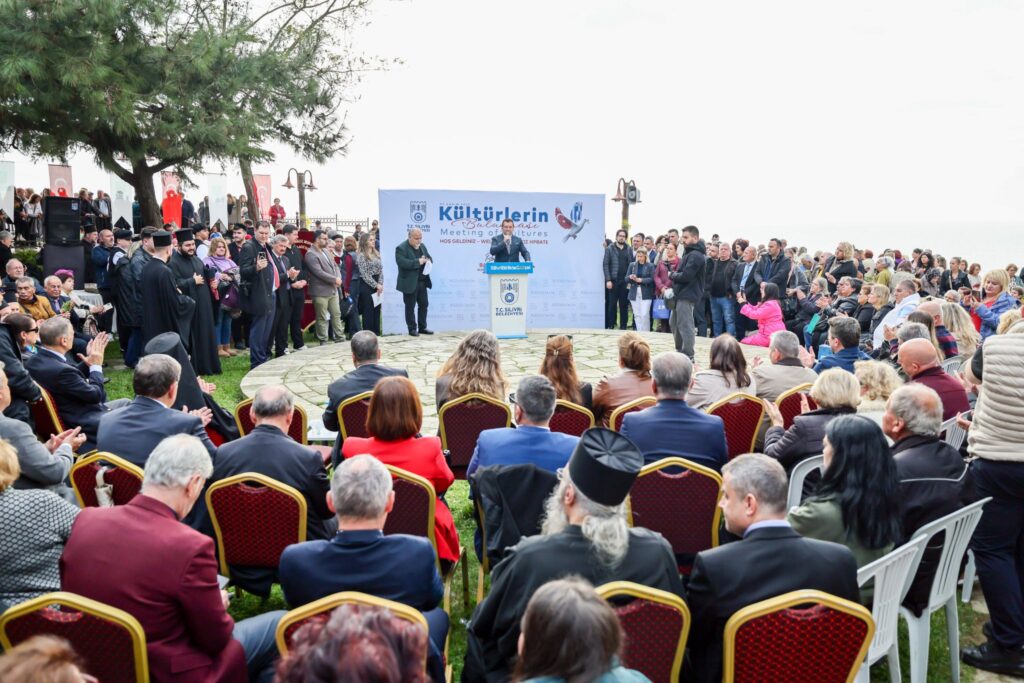 Silivri’de “Kültürler Buluşması”: Barış, Hoşgörü ve Kardeşlik Mesajları Verildi