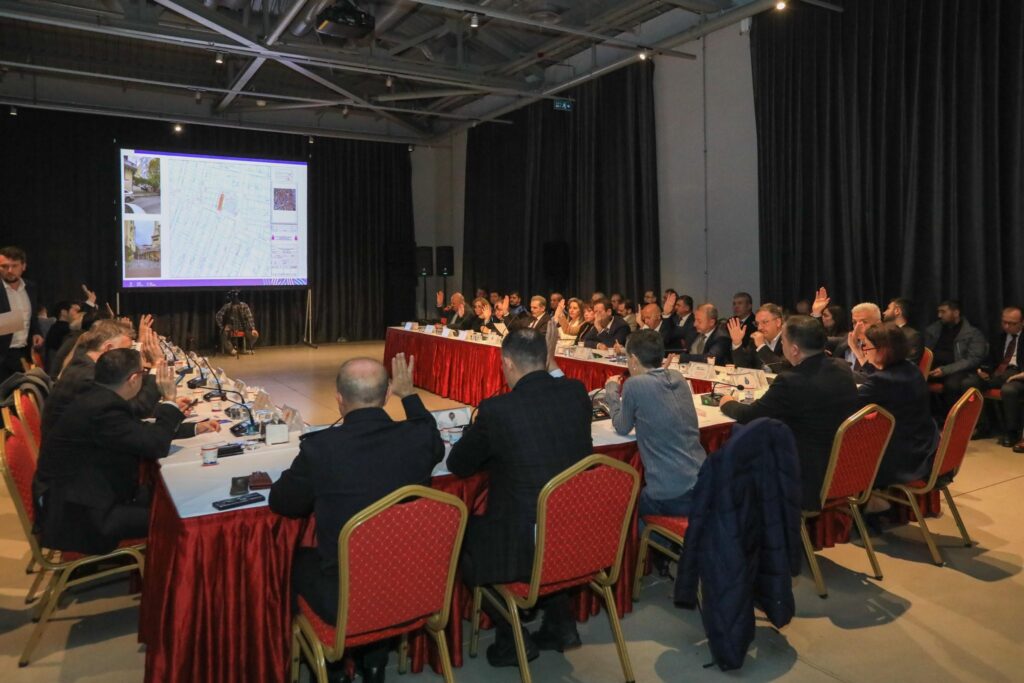 Silivri’de Otobüslere D-100 Yasağı