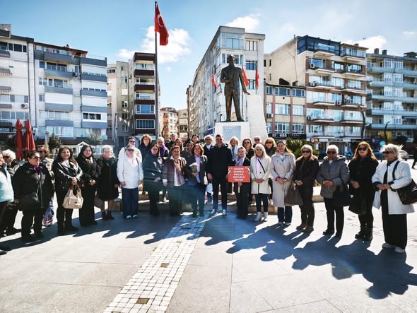 8 Mart’ta Dikkat Çeken Çıkış: CHP Silivri Kadın Kolları’ndan Eşitlik ve Adalet Vurgusu