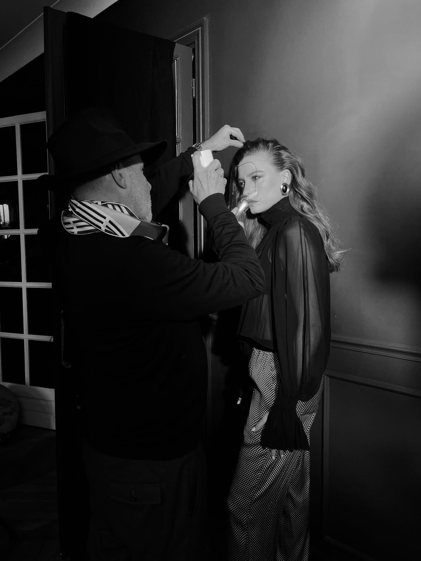 serenay sarikayadan iddiali pozlar unlu oyuncuya begeni yagdi 3 GBYwXhwq