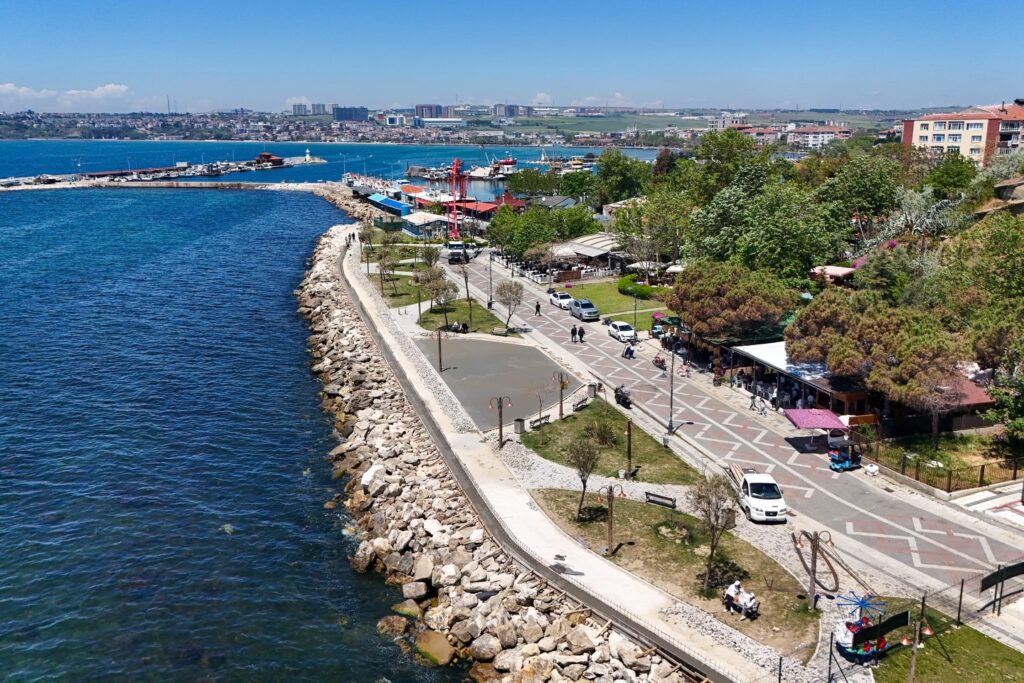Selimpaşa'da Sahil Düzenleme Çalışmaları Hızla Sürüyor 2 marina