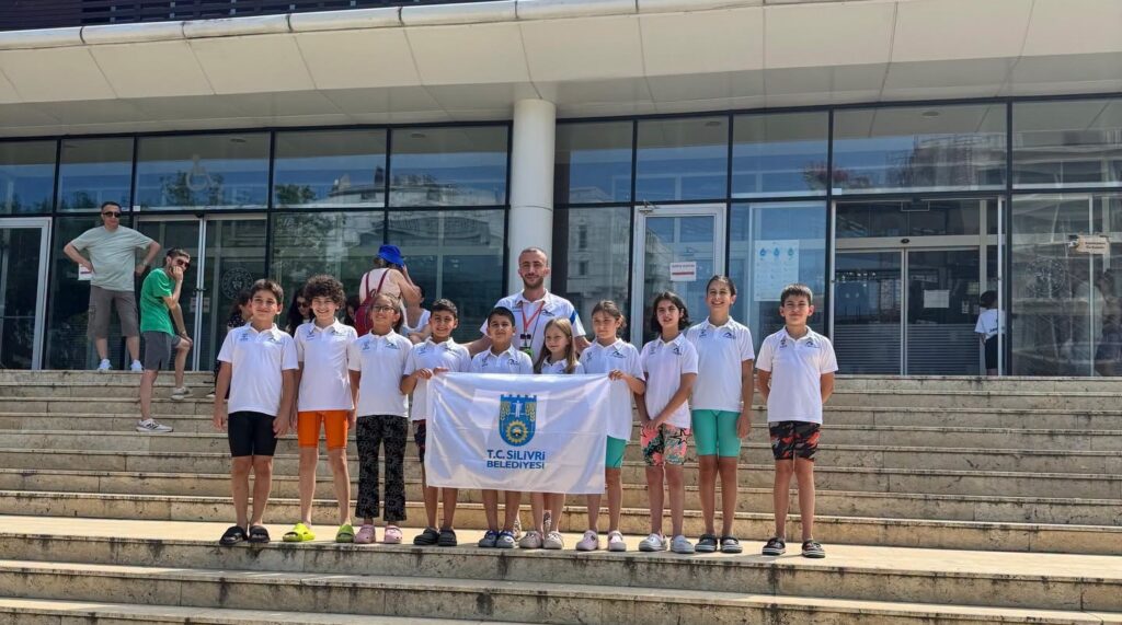 Silivri Belediyesi Yüzme Takımı Samsun’da Devleşti!