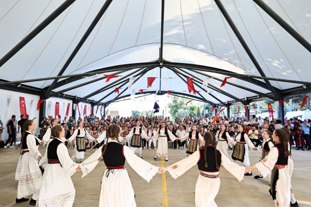 Silivri’de Kültür Sanat Rüzgârı: Mahallelerde Dans Şöleni!