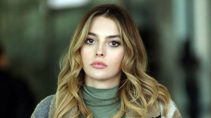 Silivrili oyuncu Melis Sezen serbest bırakıldı.