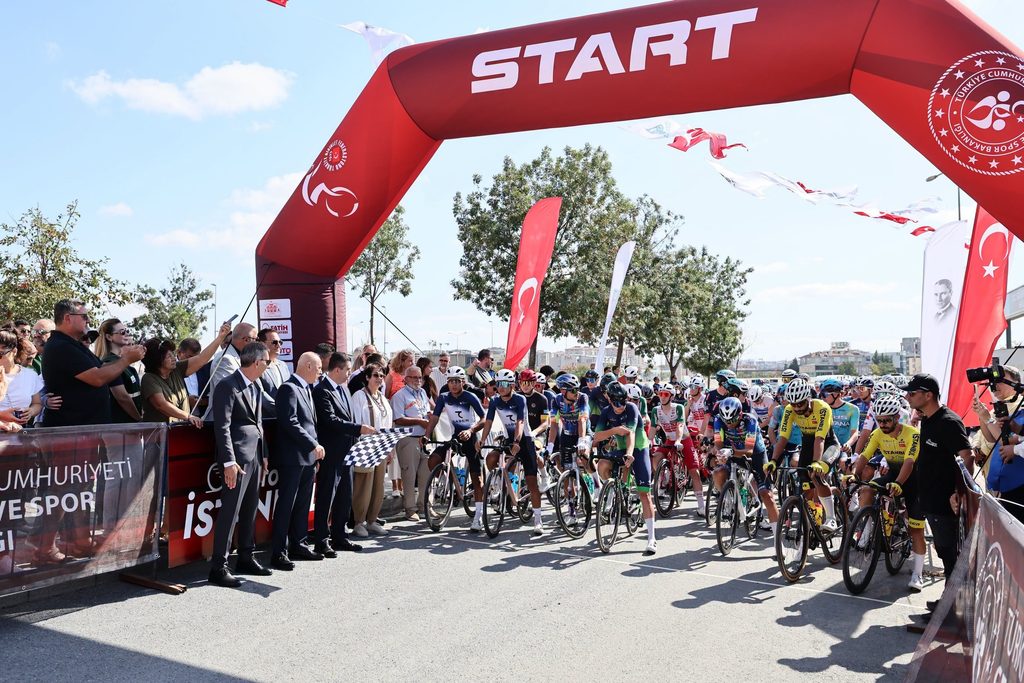 Tour of İstanbul Silivri’den Başladı: 1. Etap Start Aldı!